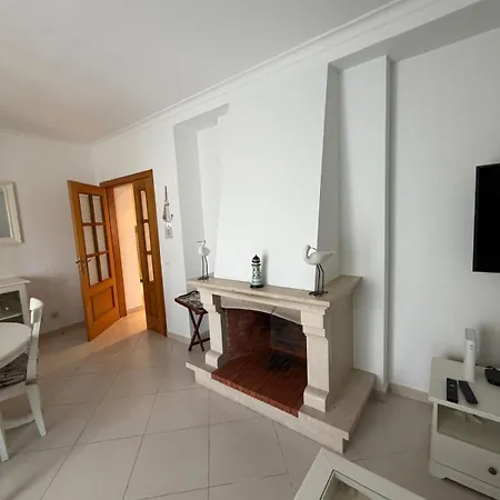 Leopalames Apartment, * Sesimbra